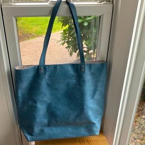 Around Town Tote - Thirty One - Denim Blue